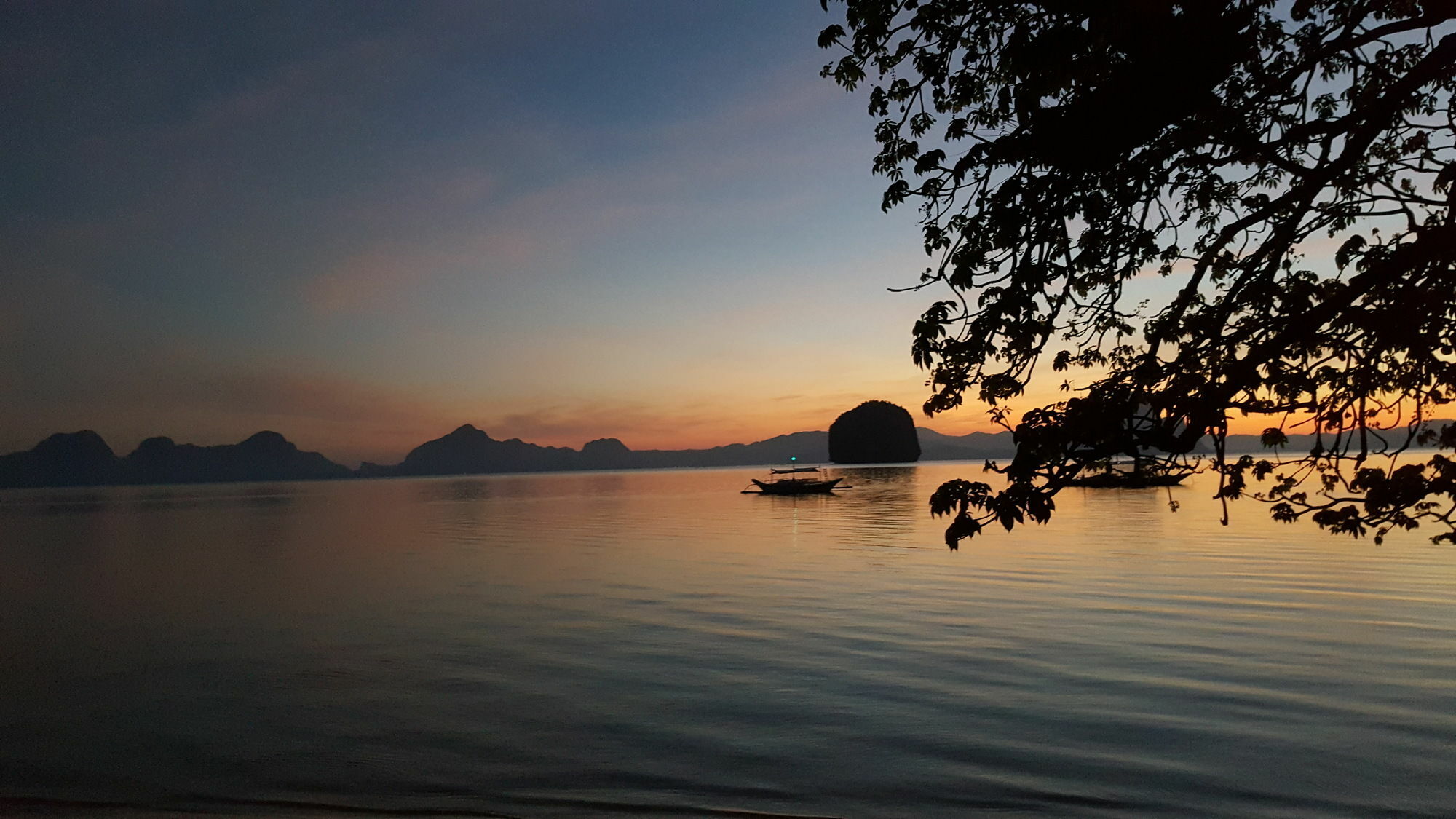 Alternative Beach Cottages El Nido Exterior foto