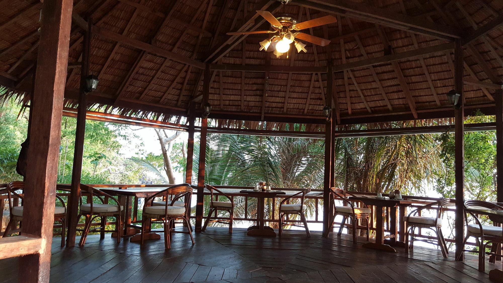 Alternative Beach Cottages El Nido Exterior foto